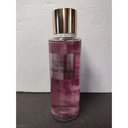Preț promoțional Spray parfum, Victoria‘s Secret, Velvet Petals, 250ml