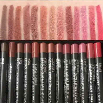 Creion de buze, Mac, Cremestick Liner Plată securizată