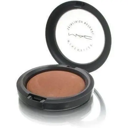 Lichidare de stoc Mac Mineralize Skinfinish Natural Dark Deep, Bronzer pudră, Culori Dark Deep (Maro închis)
