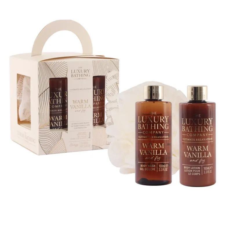 Set cadou Glamorous Glow, Warm Vanilla & Fig, 100 ml Gel de dus, 100 ml Lotiune corp & Burete exfoliant corp, The Luxury Bathing Company Plată sigură